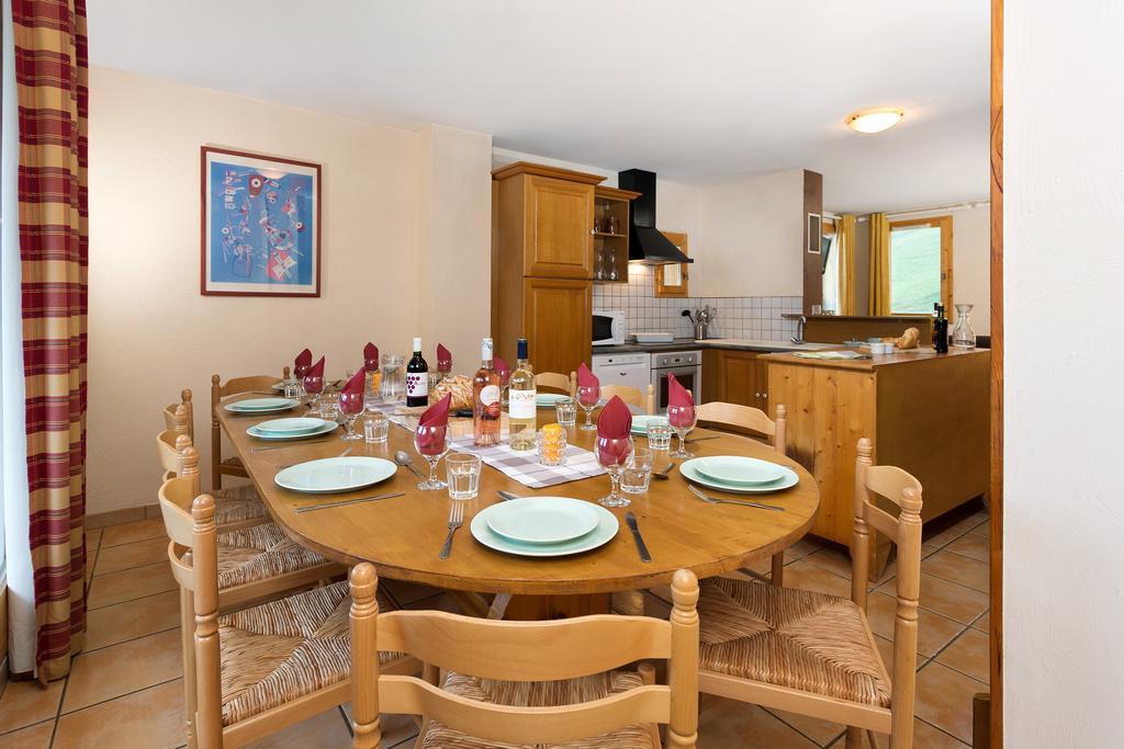 Madame Vacances Les Chalets Du Praz La Plagne Kamer foto